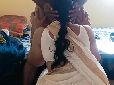 Beeg chief white big mallu
