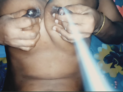 Beeg wife dwelling-place desi bottle