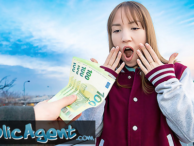 Beeg brunette agent public dances